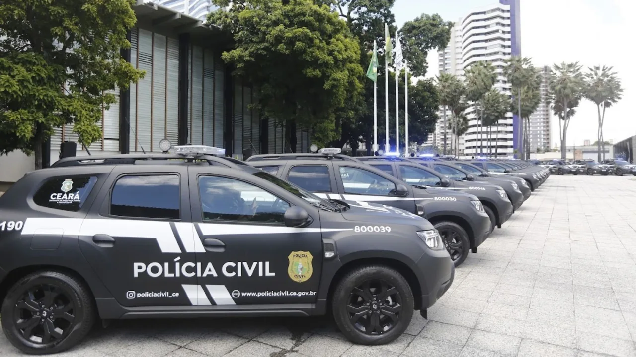 Foto da suspeita Carla Germana Sales, conhecida como Bibi Perigosa