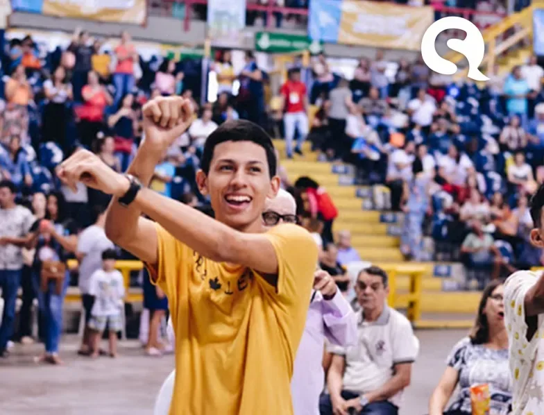 Renascer 2025: Shalom Sobral promove evento de Carnaval no Centro de Convenções