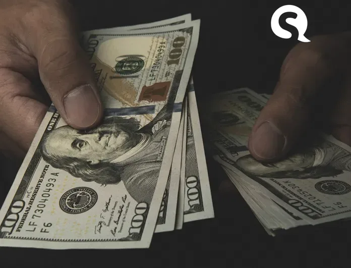 Dólar bate R$ 5 pela primeira vez na história