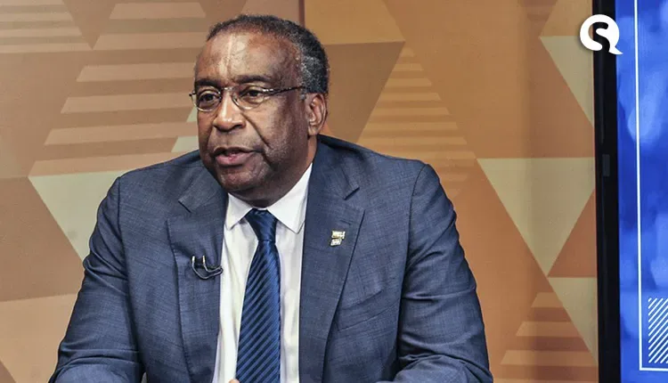 Planalto adia posse de Decotelli no Ministério da Educação