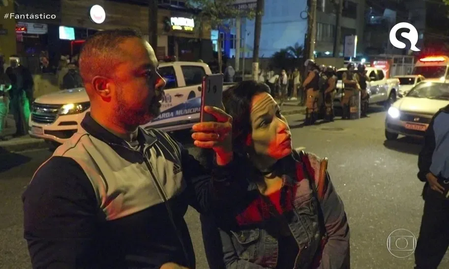 Mulher flagrada agredindo verbalmente fiscal em reportagem do Fantástico é demitida