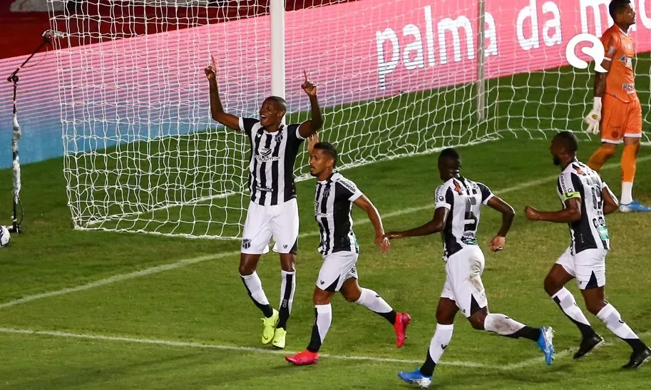 Ceará perde nos pênaltis e deixa escapar tri da Copa do Nordeste para o Bahia