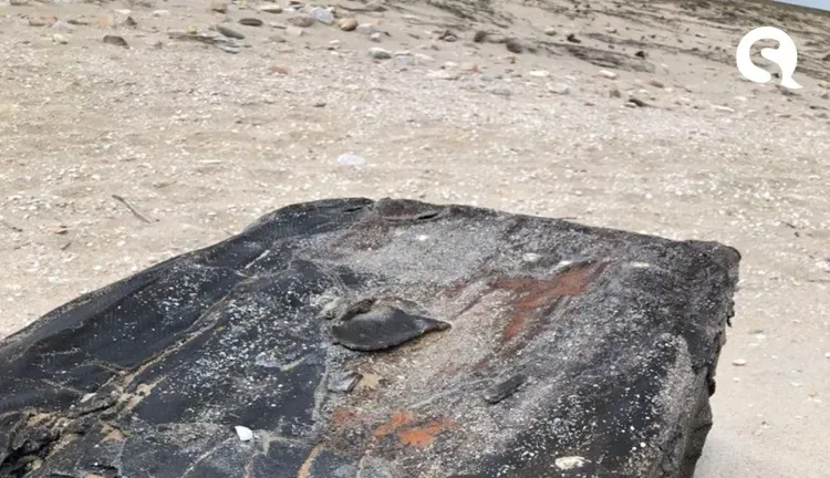 Caixas pretas reaparecem no litoral cearense, desta vez em Jericoacoara