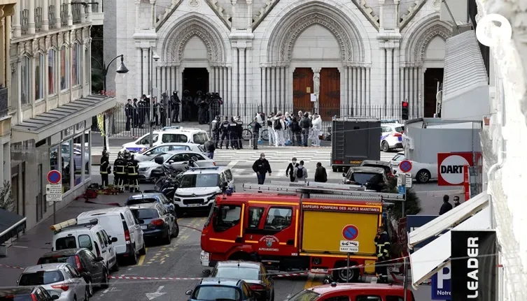 Brasileira é uma das vítimas do ataque em igreja de Nice, diz Itamaray