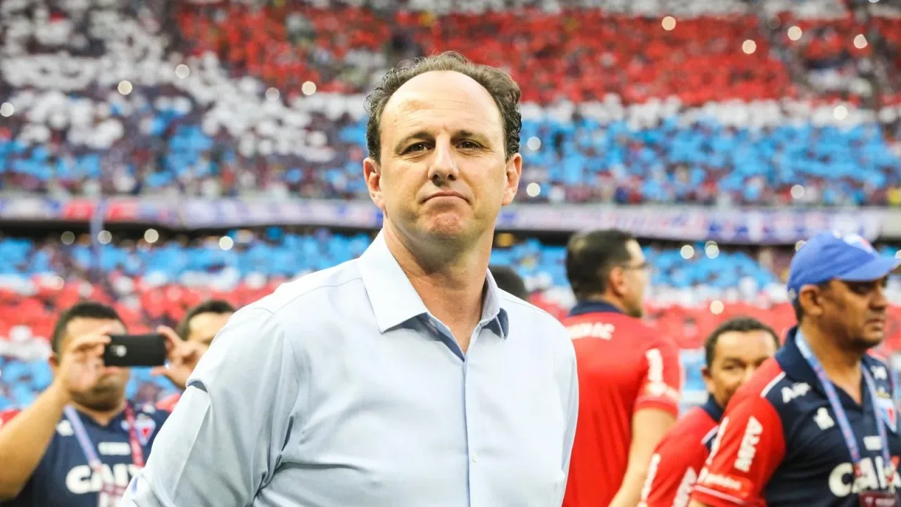 Rogério Ceni assume a vaga de Crespo e é o novo técnico do São Paulo