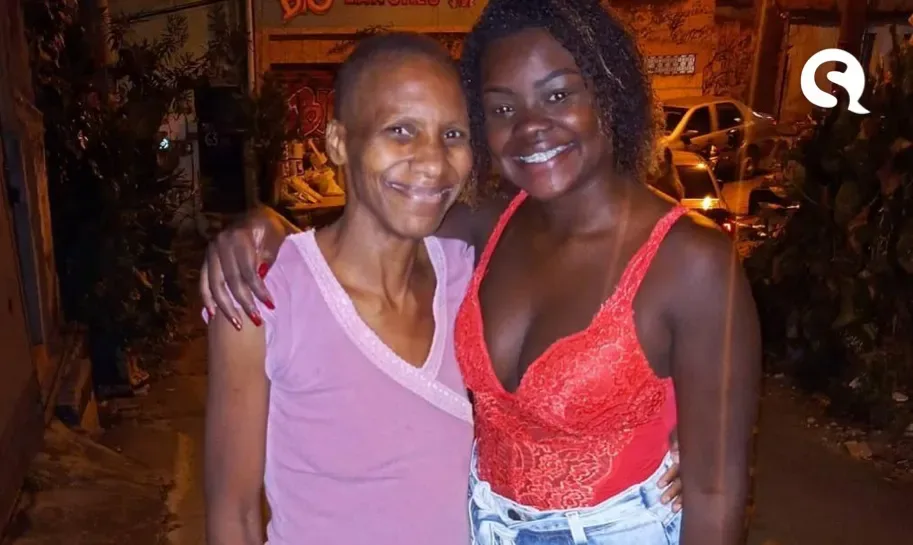 Após cair dentro de residência, ‘Deise do Tombo’ usa fama para ajudar vizinha com câncer