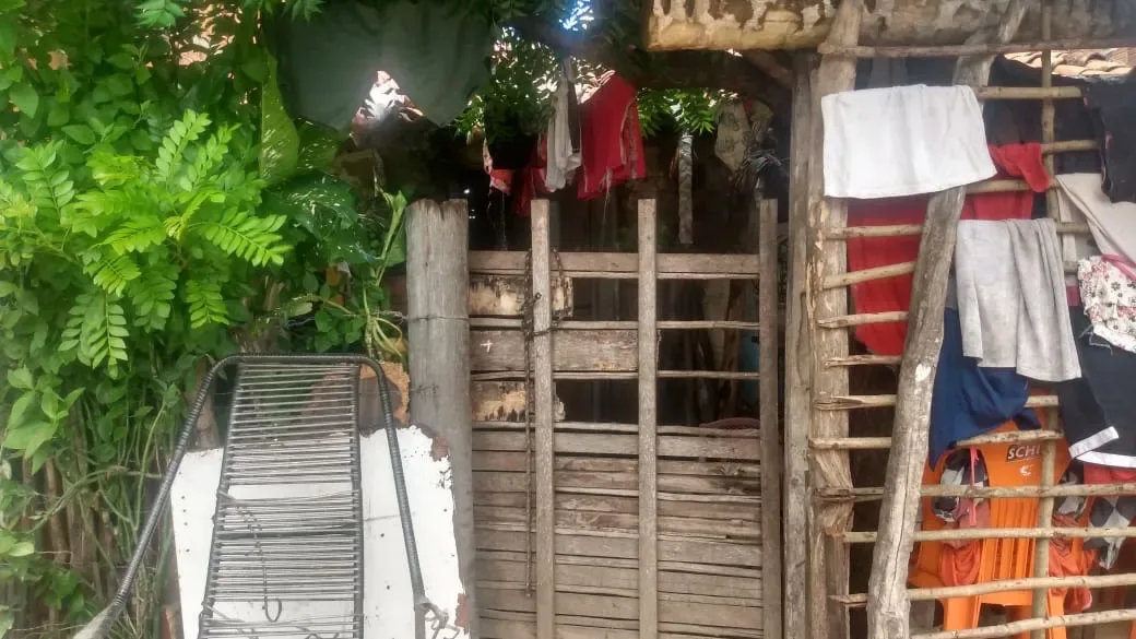 Família passa por graves necessidades, inclusive de alimentos em Santana do Acaraú e faz apelo dramático pedindo comida