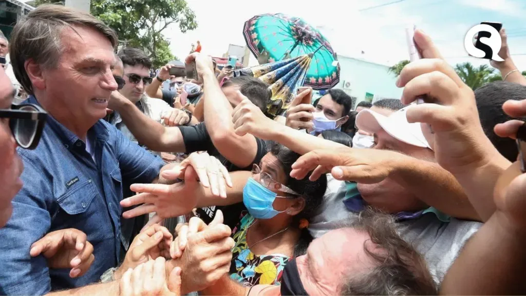 Após Bolsonaro gerar aglomerações no CE, MPF quer investigação por crime contra a saúde pública