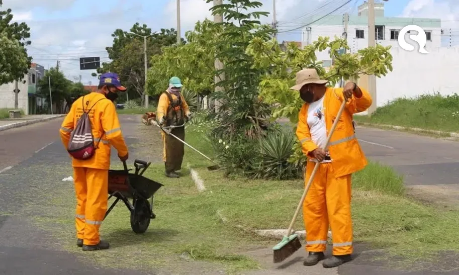 Prefeitura de Sobral continua ações de limpeza em regime de mutirão