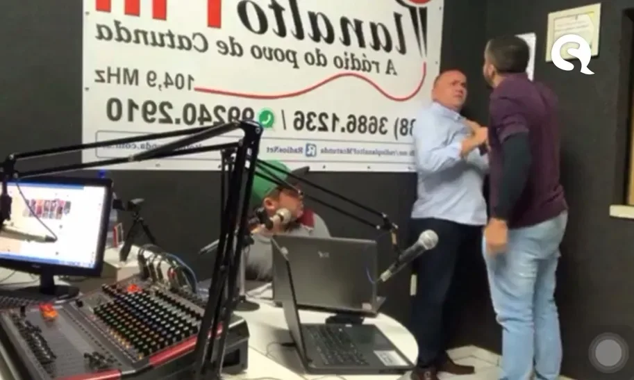 Vereador invade emissora de rádio e agride radialista na cidade de Catunda no Ceará