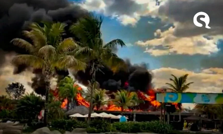 Incêndio atinge parque aquático Hot Park em Goiás