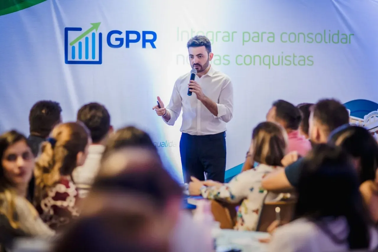 Gratuito: abrem inscrições para seminário Jovem Consultor com foco em  formação de líderes
