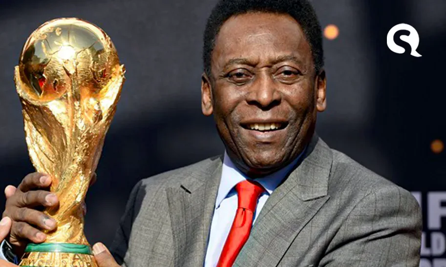 Pelé nega desmaio e diz que está internado para realizar exames de rotina