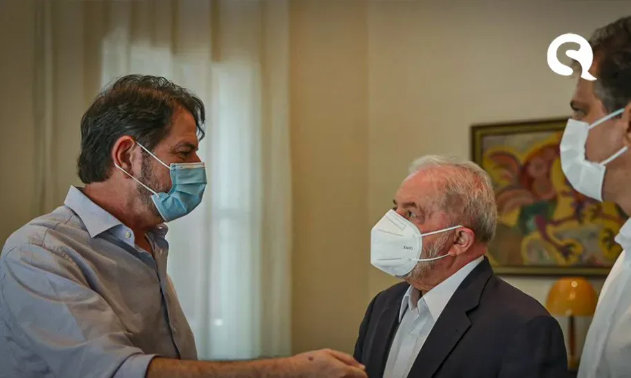 “Um companheiro de luta” celebrou Lula após reencontro com Cid Gomes em Fortaleza