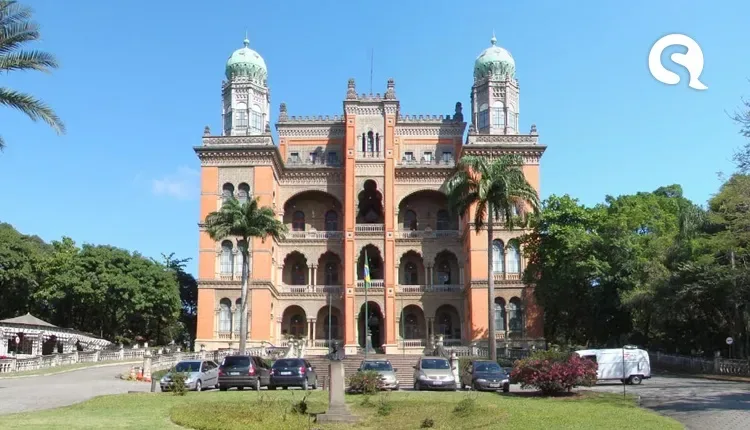 Fiocruz estuda produção nacional de antiviral contra a Covid