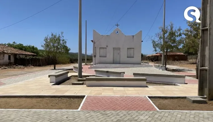 Prefeitura de Sobral inaugura HOJE uma  praça na localidade de Águas Mortas