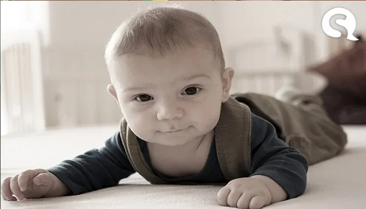 Babá de 18 anos é presa pela PM após sufocar bebê de 5 meses no DF