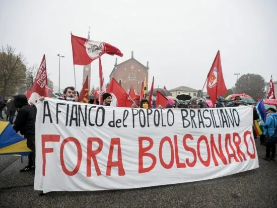 Protestos contra Bolsonaro foram organizados por manifestantes ligados ao “Lula Livre”