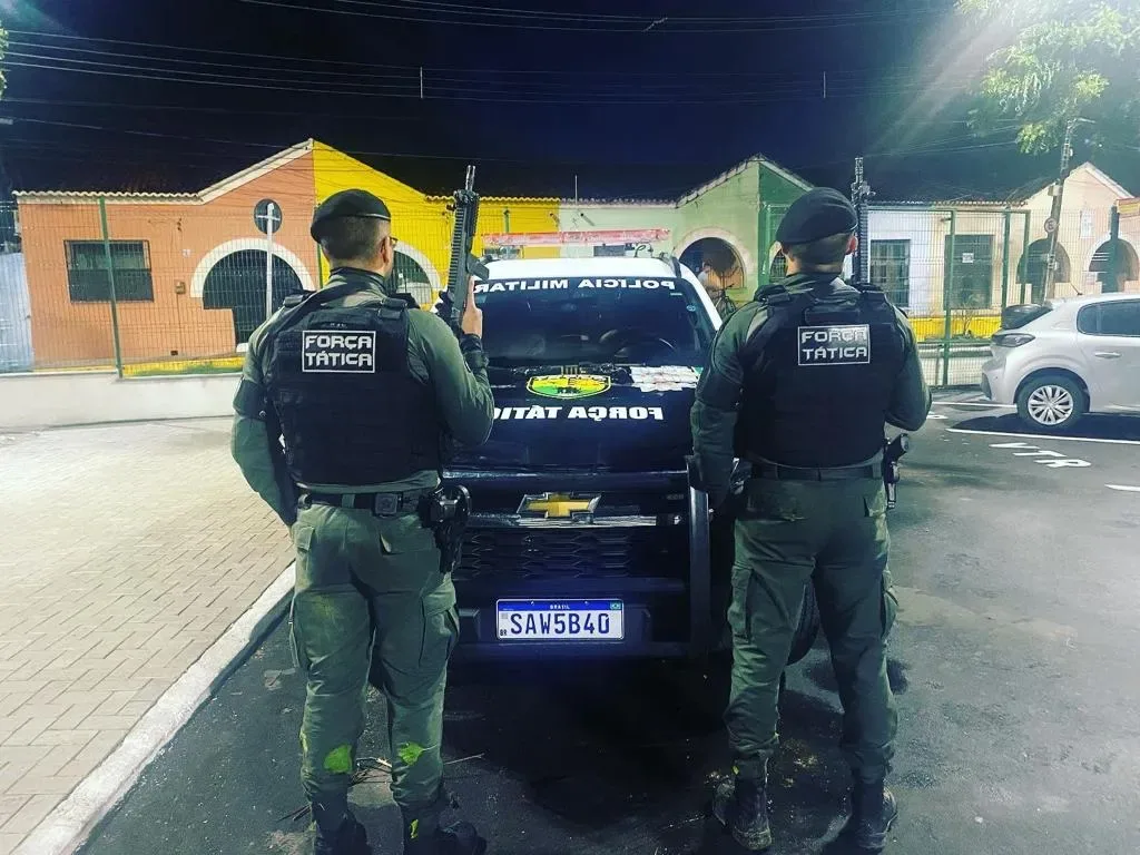 Bandido morre após troca de tiros com a polícia militar no bairro Dom José, em Sobral