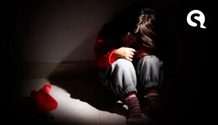 Adolescente denuncia estupro para professora e suspeito é preso