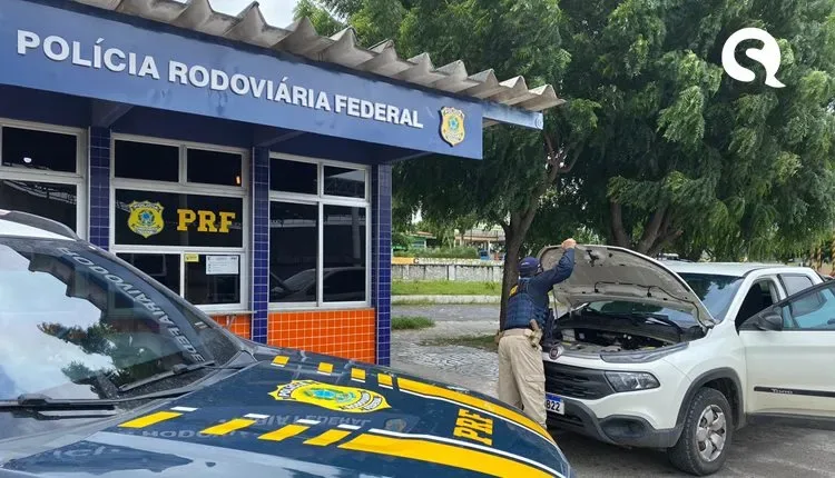 Polícia Rodoviária Federal apreende veículo clonado em Sobral