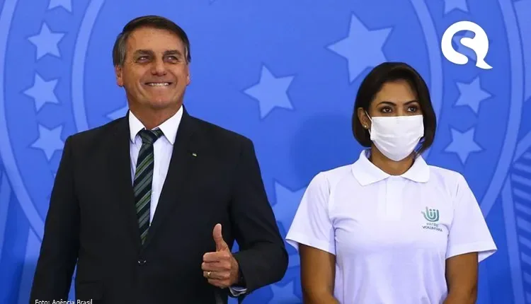 Primeira dama Michelle Bolsonaro afirma que presidente é “imbrochável” e “incomível”