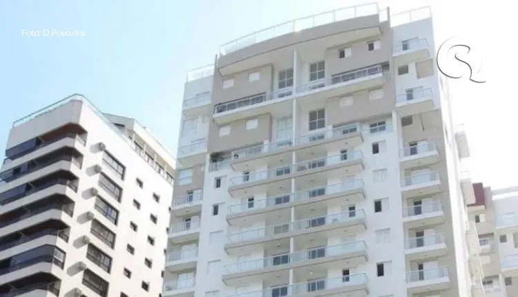 Tríplex no Guarujá atribuído ao ex-presidente Lula será sorteado neste sábado, 28