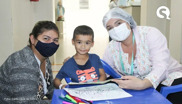 Santa Casa de Sobral implanta projeto “Crianças In Foco” para práticas lúdicas com pacientes internados na Pediatria