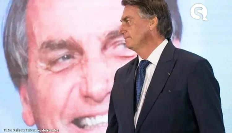 Bolsonaro: “Qual o problema comprar com dinheiro vivo algum imóvel?”