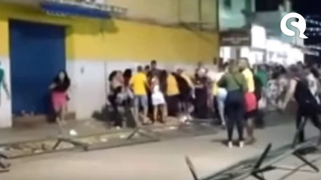 Quatro pessoas morrem e seis ficam feridas após marquise ceder em Aliança