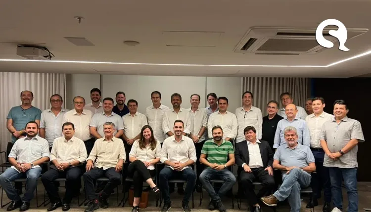 Cid reúne parlamentares do PDT para definir estratégias da campanha pró-Lula no Ceará