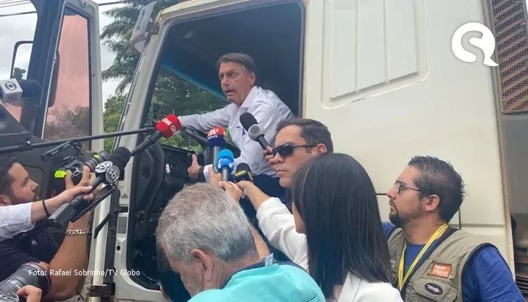 Após associar vitória de Lula no NE a analfabetismo, Bolsonaro diz que não atacou nordestinos