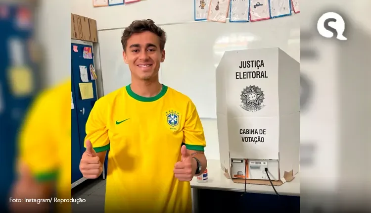 Nikolas Ferreira posta direito de resposta ao PT determinado pelo TSE seguido de 100 tuítes com foto de Moraes