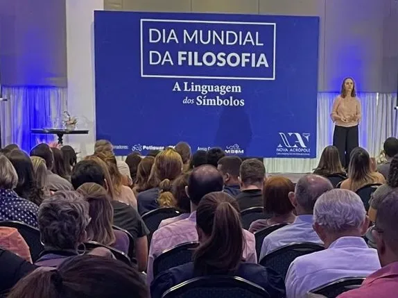 Eventos gratuitos oferecem ferramentas de transformação pessoal no Dia Mundial da Filosofia