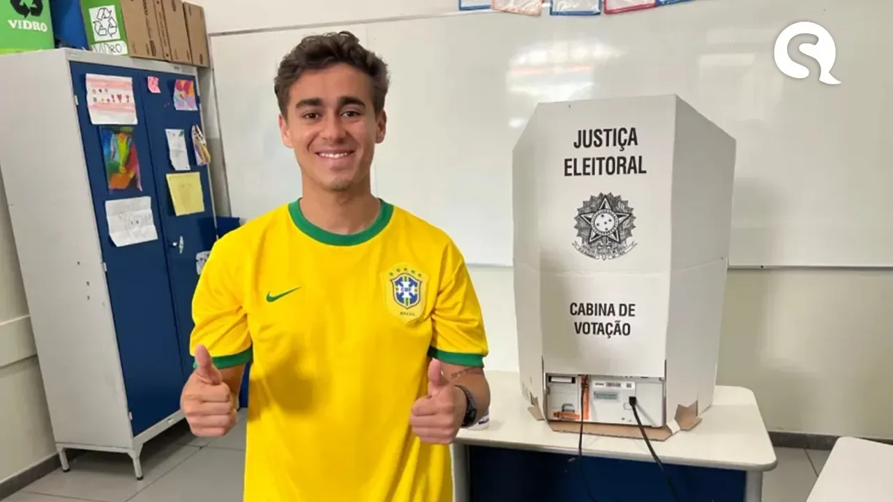 Nikolas Ferreira é suspenso no Twitter e Instagram; deputado eleito critica TSE