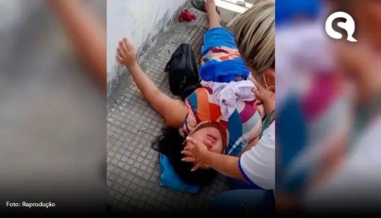 À espera de atendimento, mãe dá à luz gêmeos prematuros em frente a hospital em Fortaleza