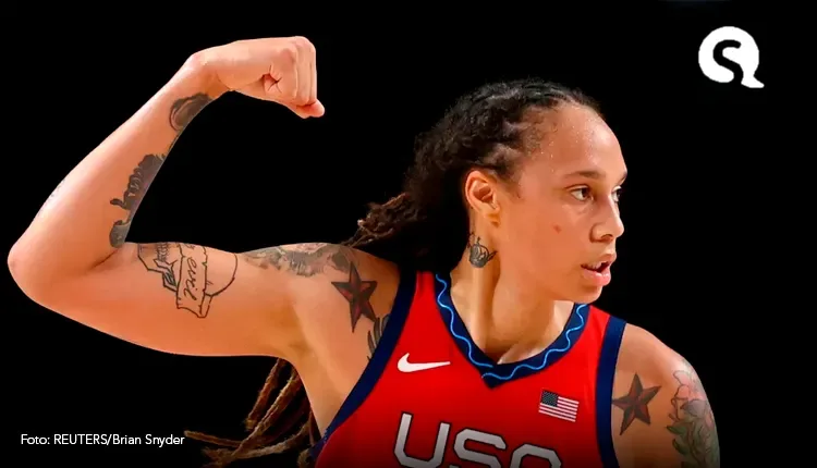Brittney Griner é libertada na Rússia em troca de prisioneiros entre os EUA e o Kremlin
