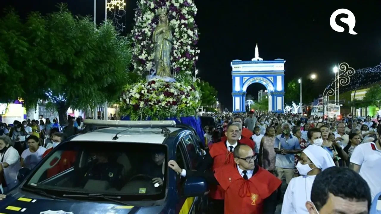Polícia Rodoviária Federal participa de procissão de Nossa Senhora da Conceição, em Sobral/CE.