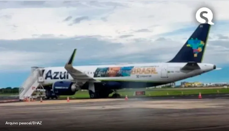 Piloto erra manobra e avião fica “atolado” em aeroporto de MG