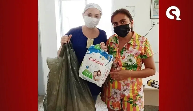 Com filho internado na Santa Casa de Sobral, mãe doa fraldas para outros pacientes