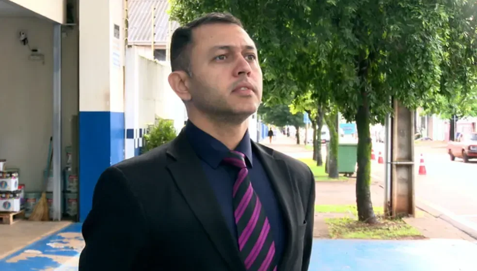Delegado cearense morto por tiro disparado pela própria arma é velado em Fortaleza