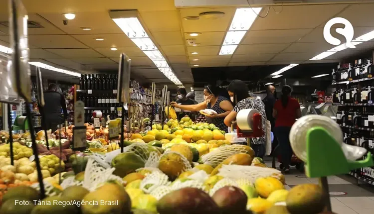 Aumento de preço de alimentos puxa inflação para famílias de baixa renda no Nordeste, aponta pesquisa