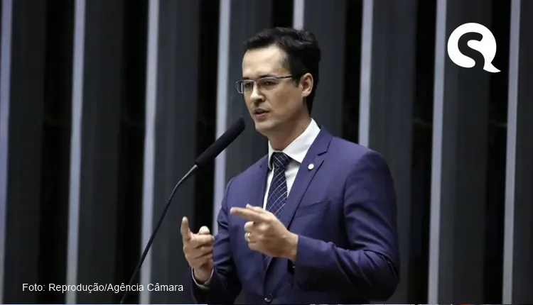 Alvos da Lava Jato comemoram cassação de Deltan Dallagnol nas redes sociais