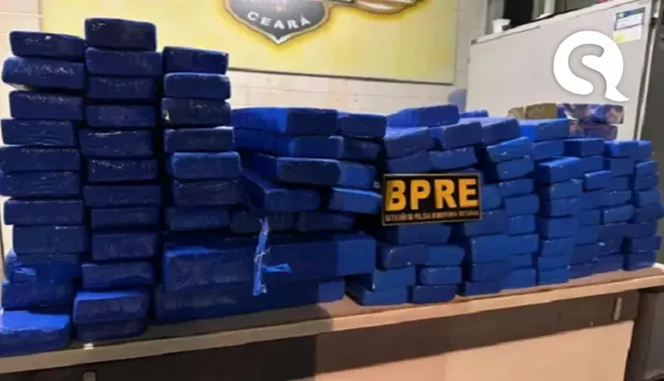 Polícia Militar apreende 147 quilos de maconha escondida em carro em Aracati