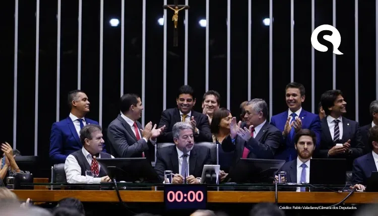 Entre cearenses, até PL e União Brasil dão maioria de votos a Lula no arcabouço