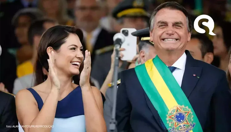 Bolsonaro admite candidatura de Michelle à Presidência desde que seja nomeado para a Casa Civil