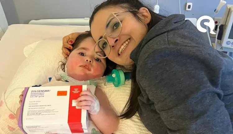 Cearense de 2 anos recebe dose do medicamento mais caro do mundo em Curitiba