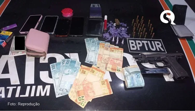 PMCE conduz grupo e apreende arma de fogo e drogas no município de Cruz