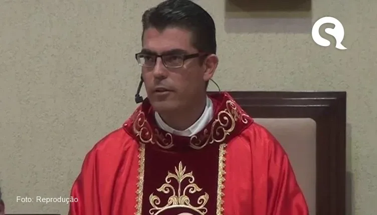 Padre é dispensado da Igreja Católica após descobrir que será pai