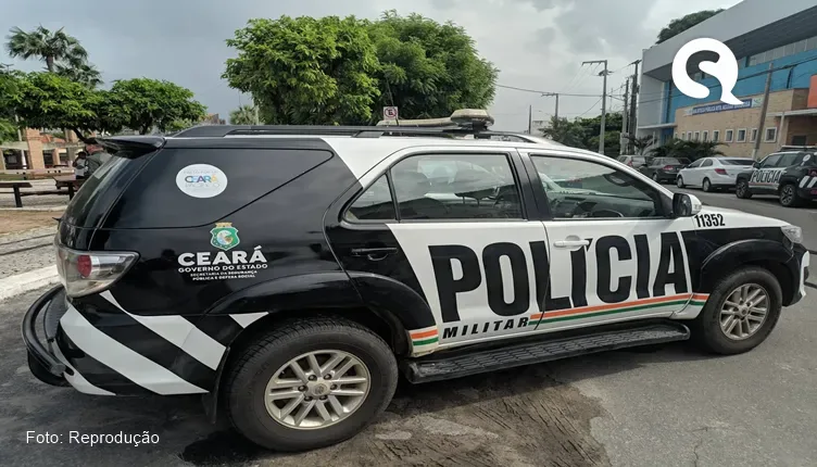 Mulher golpeia o ex-companheiro com pedaço de pau após o mesmo chegar armado com foice em casa, em Granja
